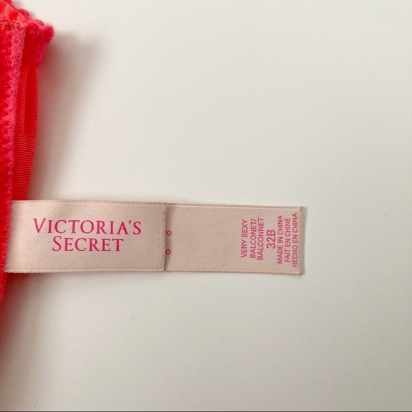 Victoria’s Secret Floral Bra | Size 32B - Picture 3 of 5